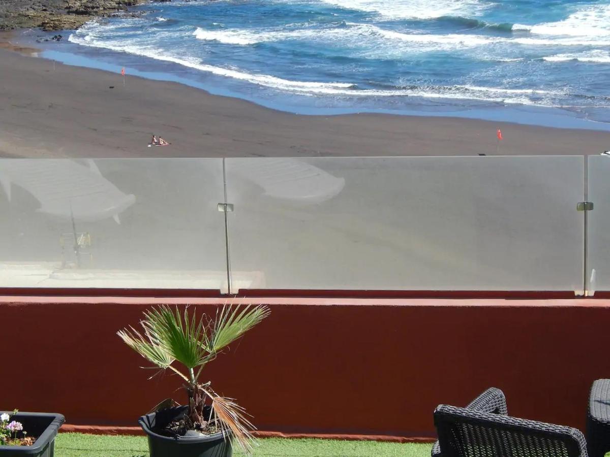 דירות Playa Del Hombre Loft With Balcony Sea View מראה חיצוני תמונה