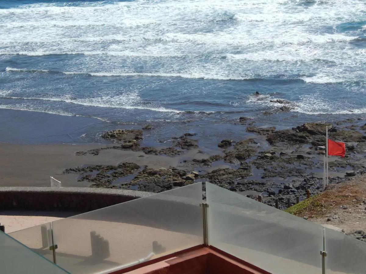 דירות Playa Del Hombre Loft With Balcony Sea View מראה חיצוני תמונה